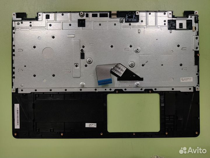 Топкейс с клавиатурой Acer ES1-571
