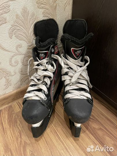 Коньки хоккейные Dallas 43 размер