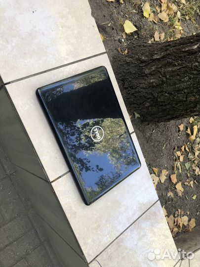 Dell 15 (core i5-7200,8gbDDR4,SSD512gb,Radeon 530