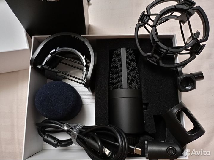 Микрофон студийный USB k683b