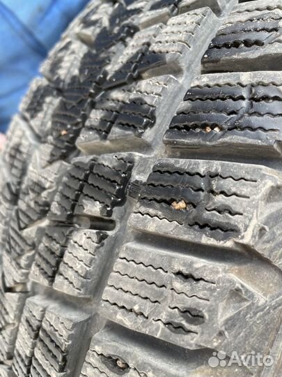 Roadstone Winguard Ice SUV 235/60 R18