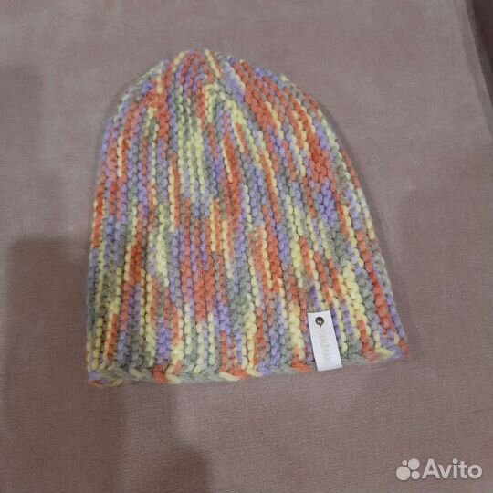 Шапка женская вязаная ручная работа