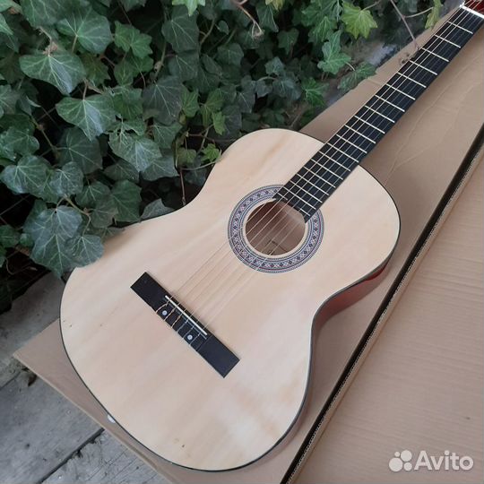 Гитара Belucci полноразмерная классическая