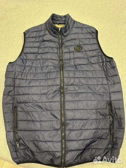 Мужская жилетка 60-62 р-р