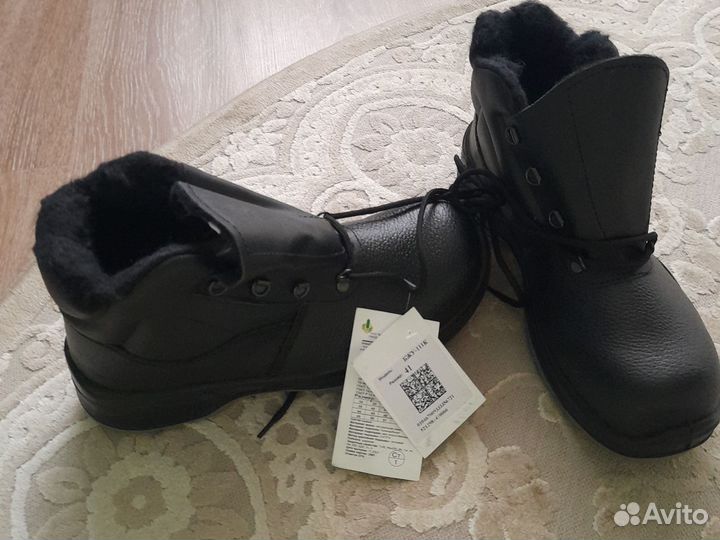 Зимние Ботинки 41 новые