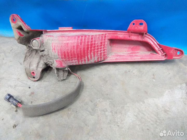 Фонарь задний в бампер правый Hyundai Creta 2016