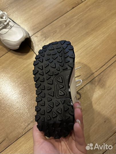 Кроссовки детские