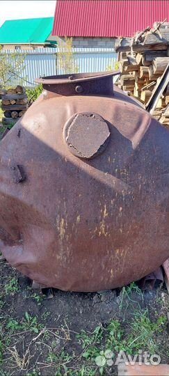 Бак железный