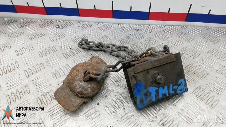 Крепление запаски Nissan Pathfinder R51 2005