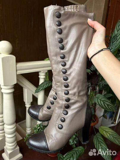 Женская одежда и обувь