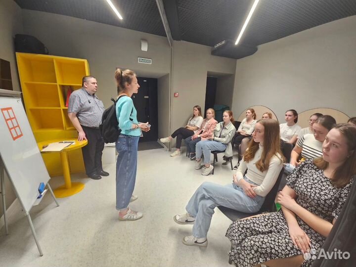 Коворкинг / конференц-зал 