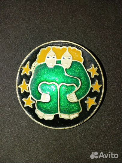 Значок брошка СССР близнецы