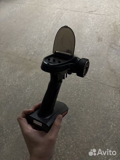 Машинка на радиоуправлении Rgt ex86100 v2 1/10