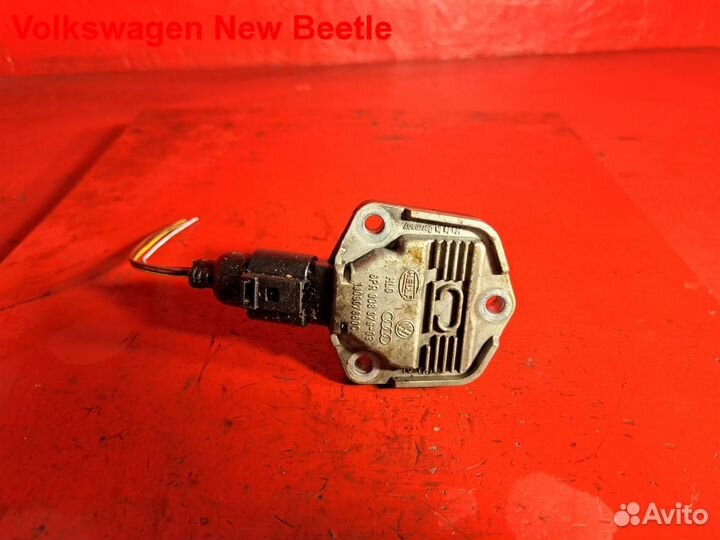 Датчик уровня масла AUQ Volkswagen New Beetle