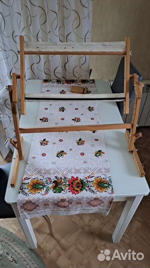 Станок для вышивания (диванный)