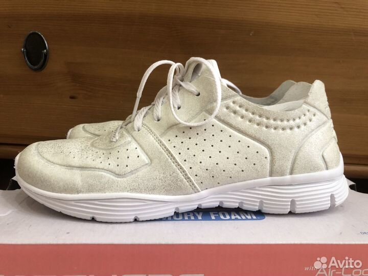 Кроссовки женские новые 39 skechers