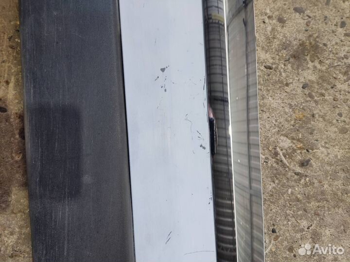 Накладка двери передней правой Chery Tiggo 8 Pro