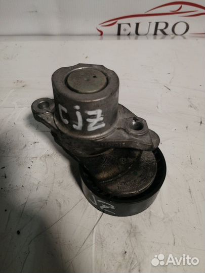 Ролик натяжной навесного оборудования