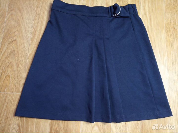 Юбка школьная, рубашки (150см)