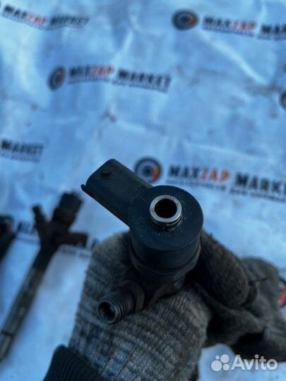 Форсунка диз электрическая Hyundai Starex 1 d4cb