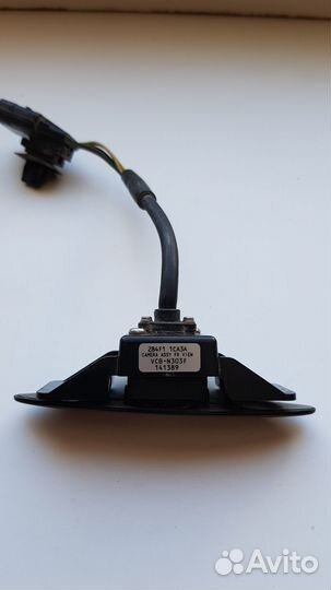 Камера переднего вида 284F11CA3A