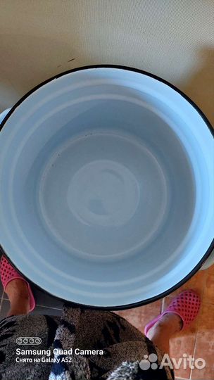 Кастрюля эмалированная