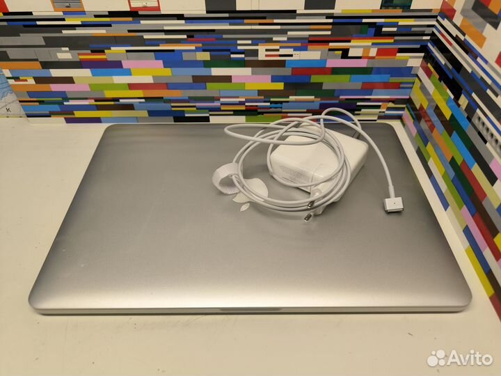 Apple macbook pro 16 2015 16/256