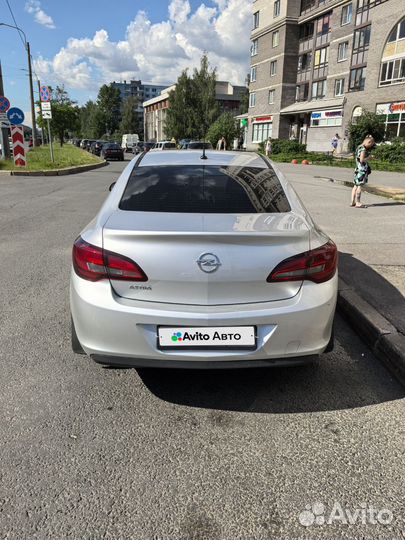 Opel Astra 1.6 AT, 2014, 167 000 км