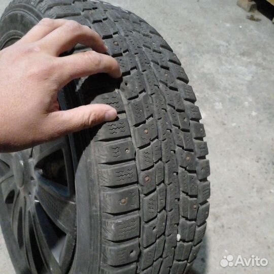 Продам Зимнии Колёса на ваз шипы 14 р 175/65