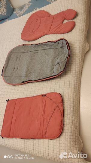 Теплый конверт в коляску подходит и на пргулку
