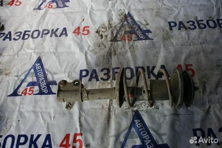 Амортизатор передний правый для Toyota Corolla 8