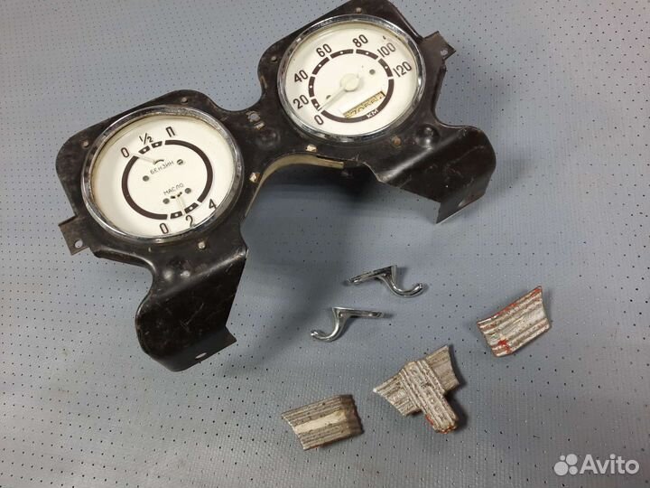 Коллекционная панель Москвич 400., 401