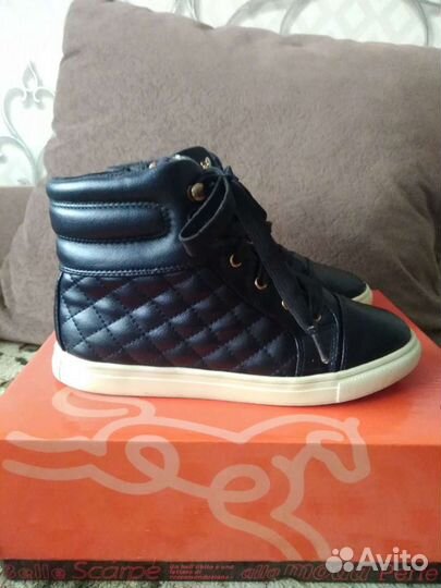 Ботинки осенние р.33