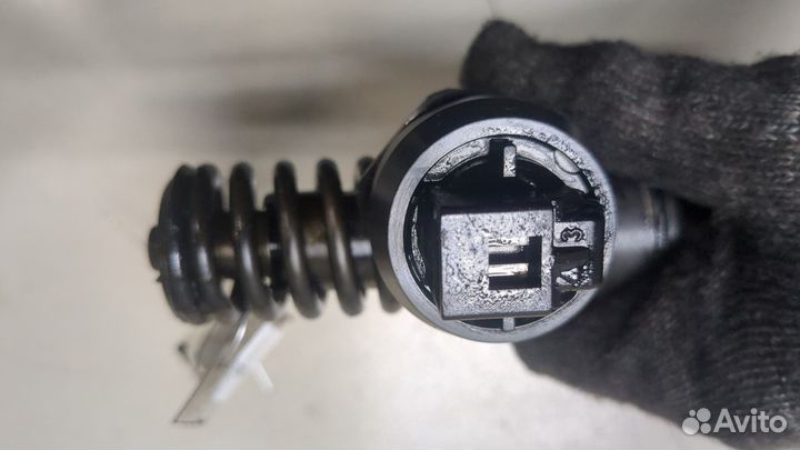 Форсунка топливная Volkswagen Transporter 5, 2007