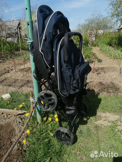 Прогулочная коляска для двойни