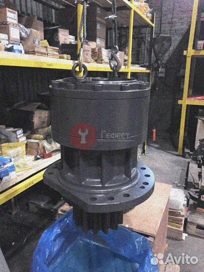 Поворотный редуктор Volvo PL4611