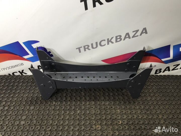 21667802 Траверса рамы поперечная