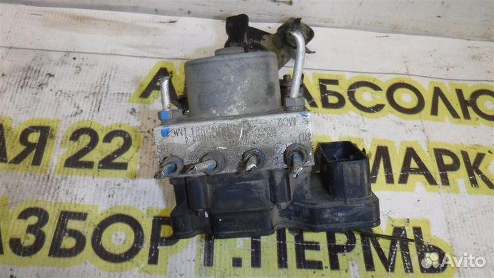 Блок ABS (насос) Renault Sandero II 2014