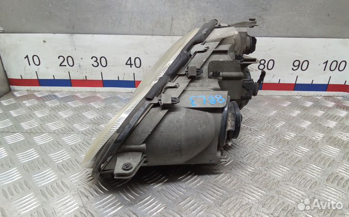 Фара mercedes-benz C W203 (2001-2008)