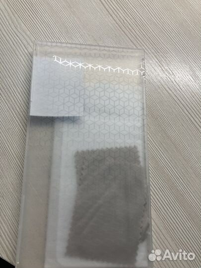 Защитное стекло на iPhone 7/8/SE