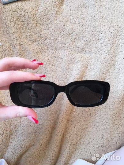 Солнцезащитные очки