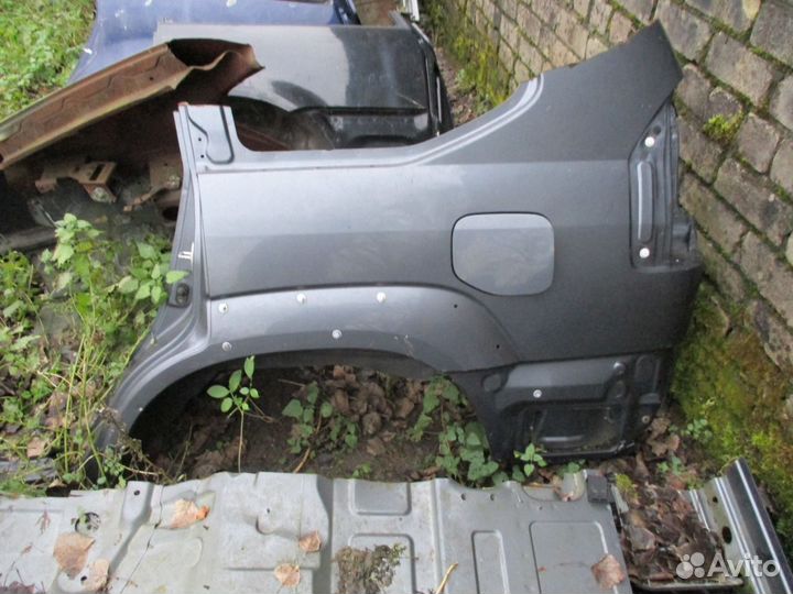 Крыло заднее левое TLC Prado 120