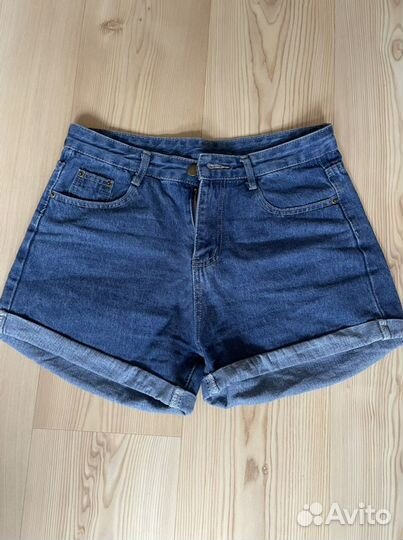 Шорты джинсовые