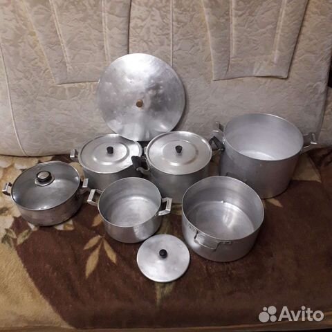 Кастрюля,сковородки и другая мелочь