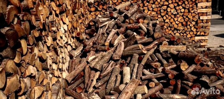Дрова крупнонаколотые