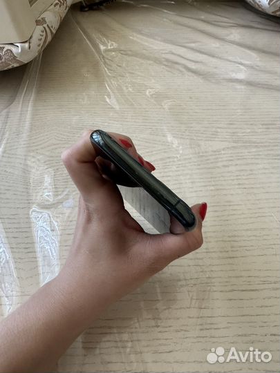 iPhone 11 Pro, 64 ГБ