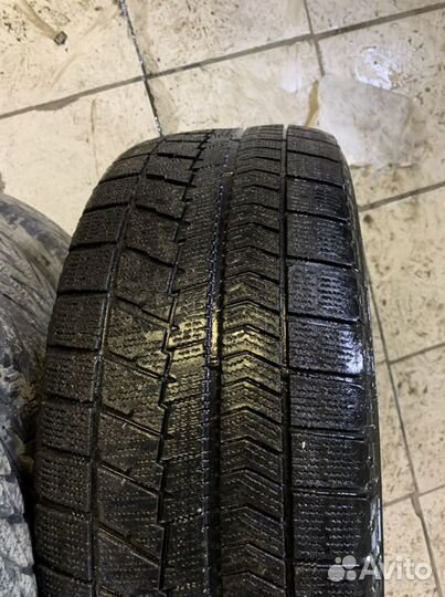 Bridgestone Blizzak VRX 205/55 R16