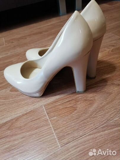 Туфли женские 39 размер