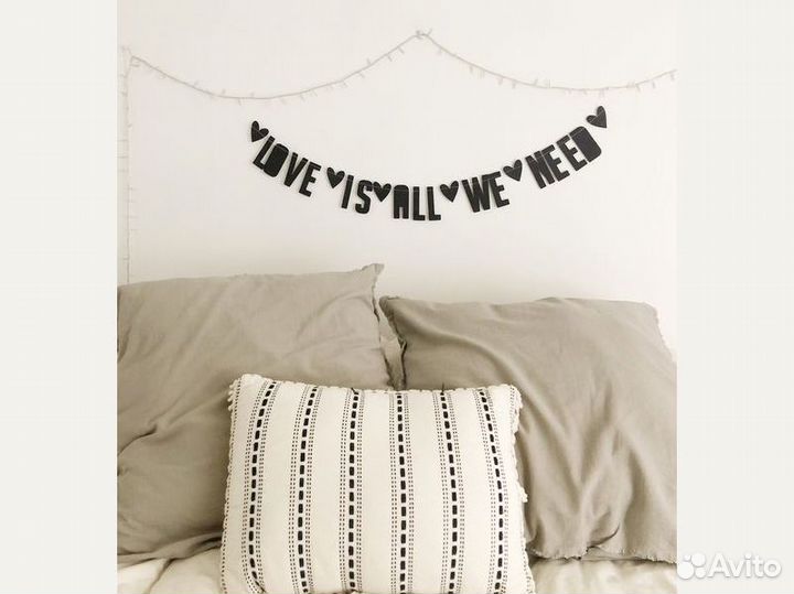 С днем рождения надпись, черные буквы