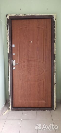 Дверь входная металлическая